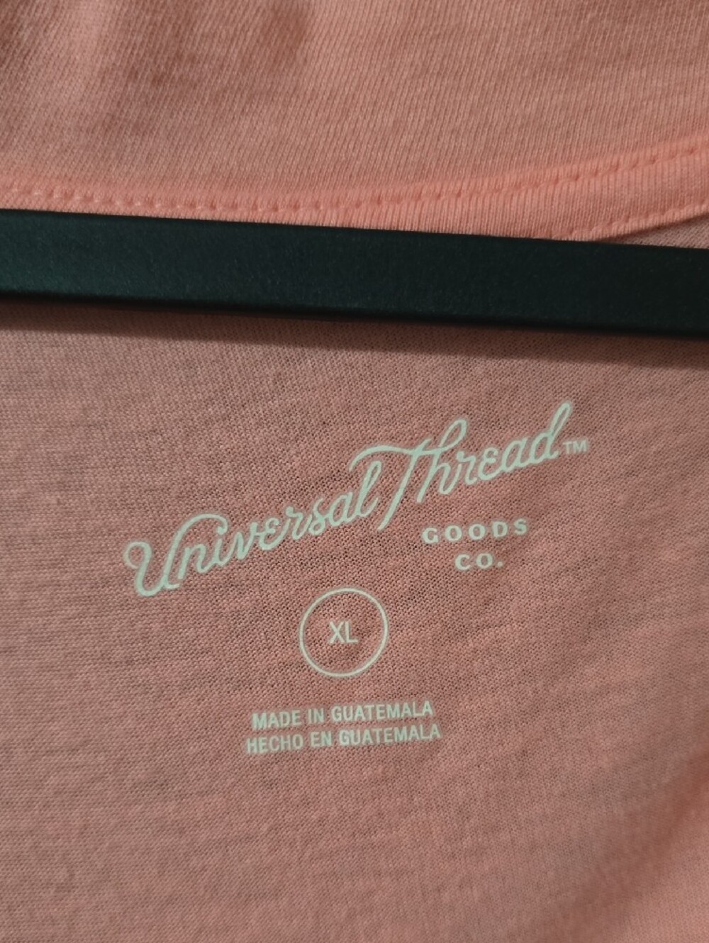 Universal Thread Coral V-Neck Short Sleeve Tee XL - Picture 2 of 5